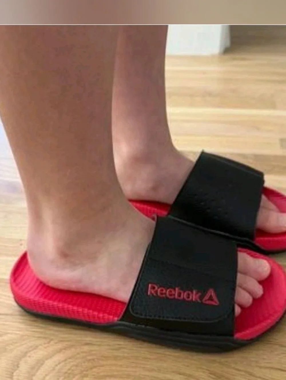 Reebok Boys Delta Vital Slide Sandals 3 Like New